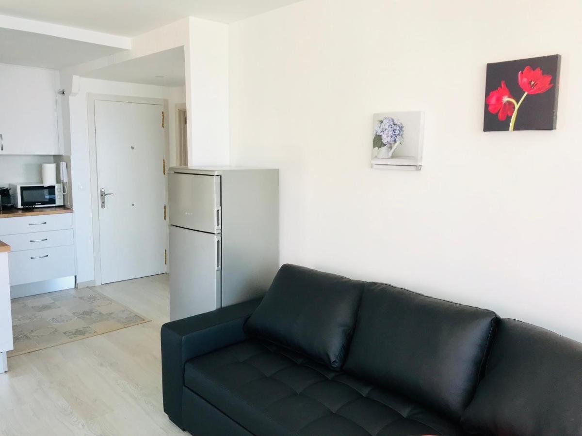 Sierra Dorada Apartment